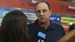 Treinador deu a sua opinião - Foto: Marlon Costa/AGIF.