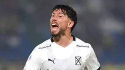 Felipe Loyola no Independiente. Foto: Christian Alvarenga/Getty Images