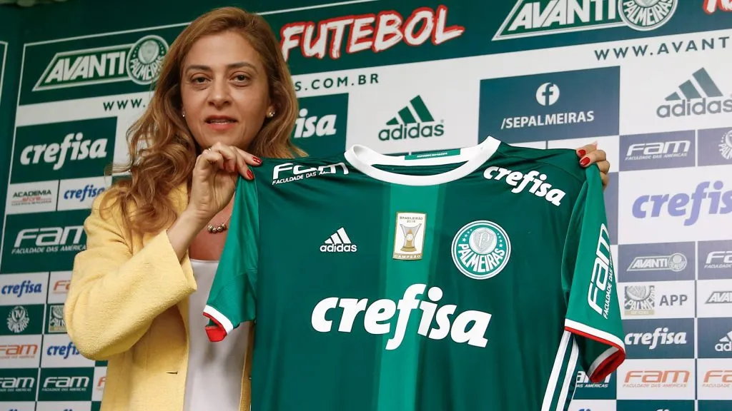 Leila Pereira durante renovação de patrocinio da Crefisa com o Palmeiras no CT Academia de Futebol em 2017. Foto: Marcello Zambrana/AGIF