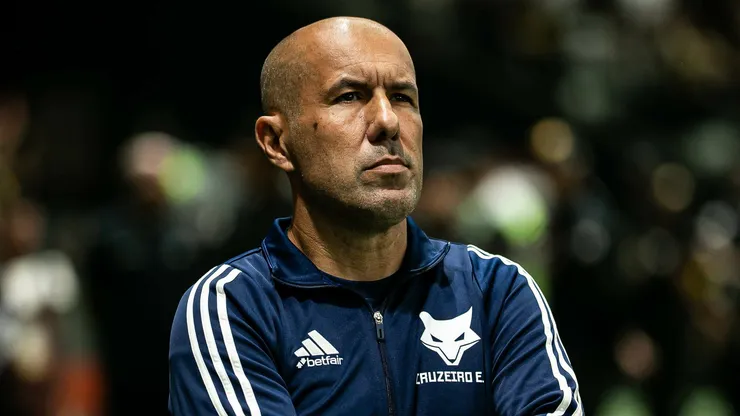 Leonardo Jardim é o técnico do Cruzeiro. Foto: Fernando Moreno/AGIF