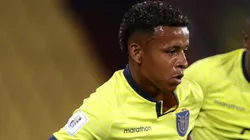 Keny Arroyo, atacante equatoriano do Besiktas - Foto: Franklin Jacome/Getty Images