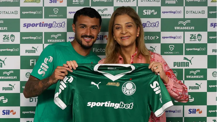 Jefté foi apresentado oficialmente no Palmeiras nesta 6ª feira - Foto: César Greco