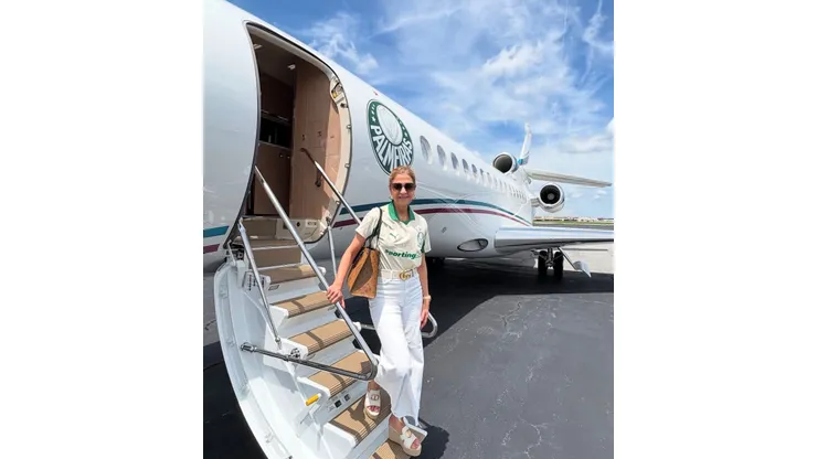 Leila Pereira em viagem com o Palmeiras. Foto: reprodução/Instagram/@leilapereira