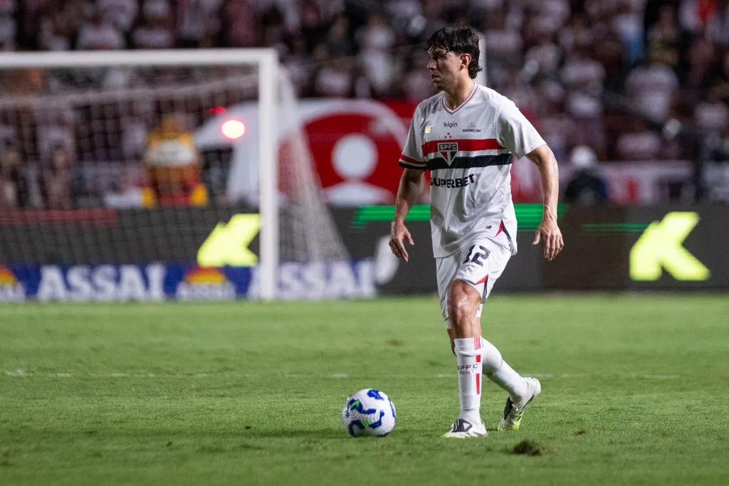Ferraresi em ação pelo São Paulo. Foto: Rafael Vieira/AGIF