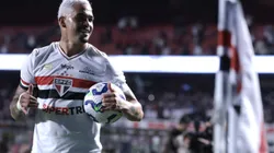 “É outro treinador”: Luciano expõe bastidores e fala sobre mudança de Crespo. Foto: Marcello Zambrana/AGIF