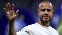 Mayke detalha treino com Vojvoda e destaca ansiedade por estreia na Vila Belmiro em Santos x Fluminense. Foto: Marcello Zambrana/AGIF