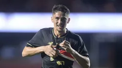 Pablo Maia comemorando gol marcado diante do Galão da Massa