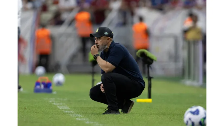 Rafael Guanaes deve manter escalação titular mesmo com reforços disponíveis para jogo contra o Bahia. Foto: Baggio Rodrigues/AGIF