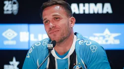 Arthur durante apresentação no Grêmio - Foto: Maxi Franzoi/AGIF