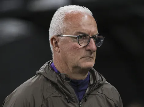 Corinthians testa opções para Dérbi com mudanças na lateral