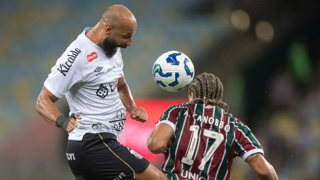 Peixe e Tricolor das Laranjeiras medirão forças. Foto: Thiago Ribeiro/AGIF.