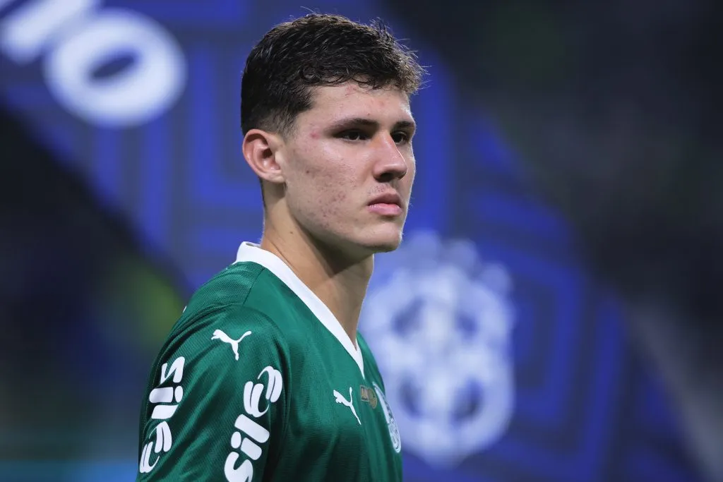 Benedetti pede mais espaço no Palmeiras de Abel enquanto é procurado por gigantes europeus. Foto: Ettore Chiereguini/AGIF