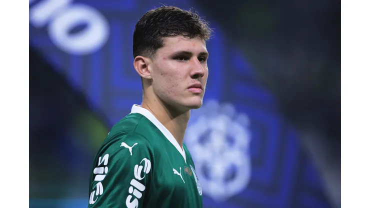 Benedetti pede mais espaço no Palmeiras de Abel enquanto é procurado por gigantes europeus. Foto: Ettore Chiereguini/AGIF