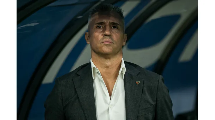 Crespo supera derrota para o Cruzeiro e foca em novas experiências pelo São Paulo. Foto: Fernando Moreno/AGIF
