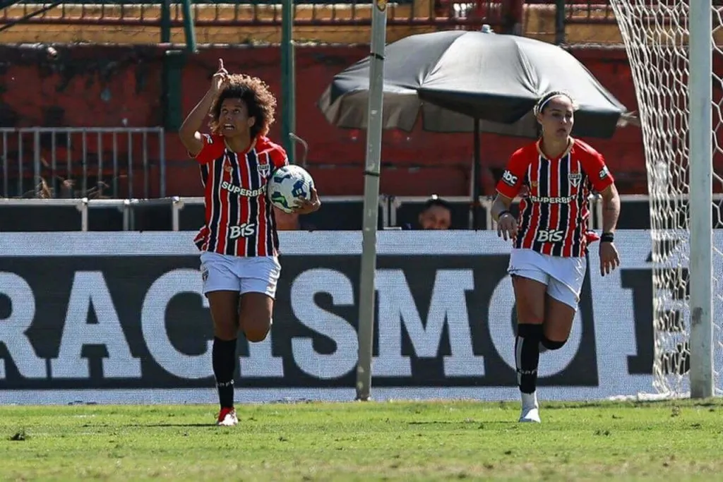 São Paulo na semifinal do Brasileirão. Foto: Rebeca Reis/Staff Imagens Woman/CBF