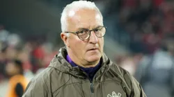 Dorival Júnior durante partida entre Ahtletico-PR e Corinthians, na Ligga Arena, pela Copa do Brasil.