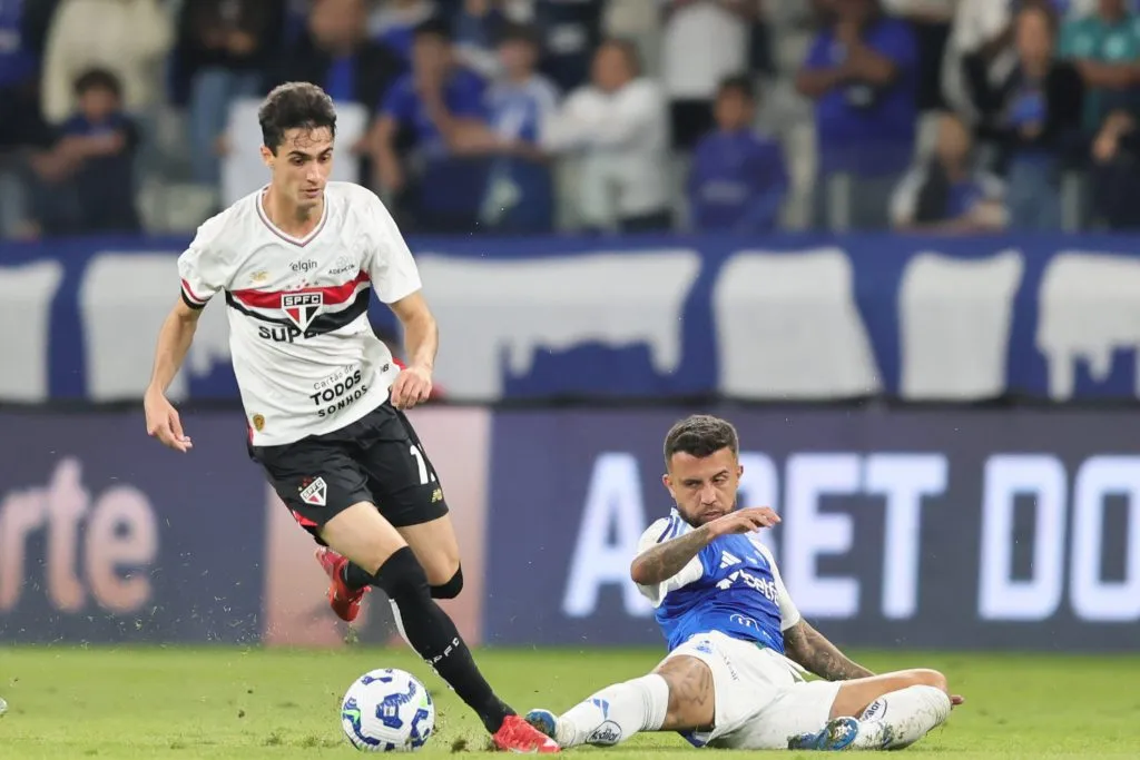 Rodriguinho na partida contra o Cruzeiro. Foto: Gilson Lobo/AGIF