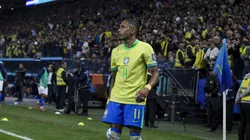 Raphinha atuando pela Seleção Brasileira - (Photo by Ricardo Moreira/Getty Images)