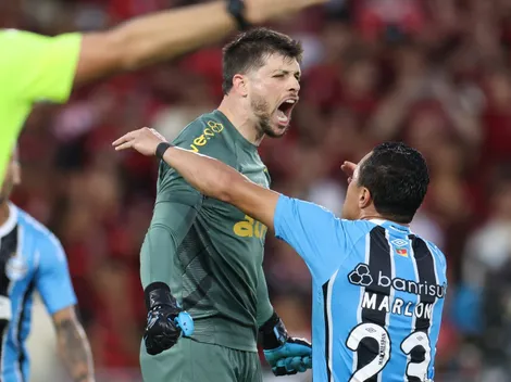Volpi herói do Grêmio em empate com o Flamengo