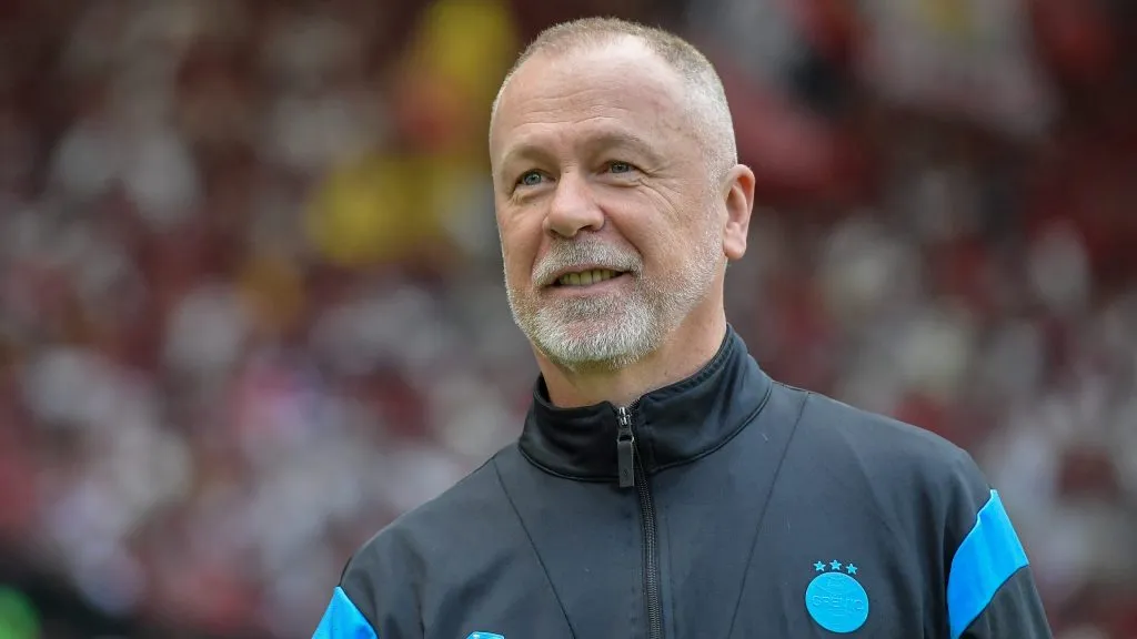 Mano Menezes, técnico do Grêmio