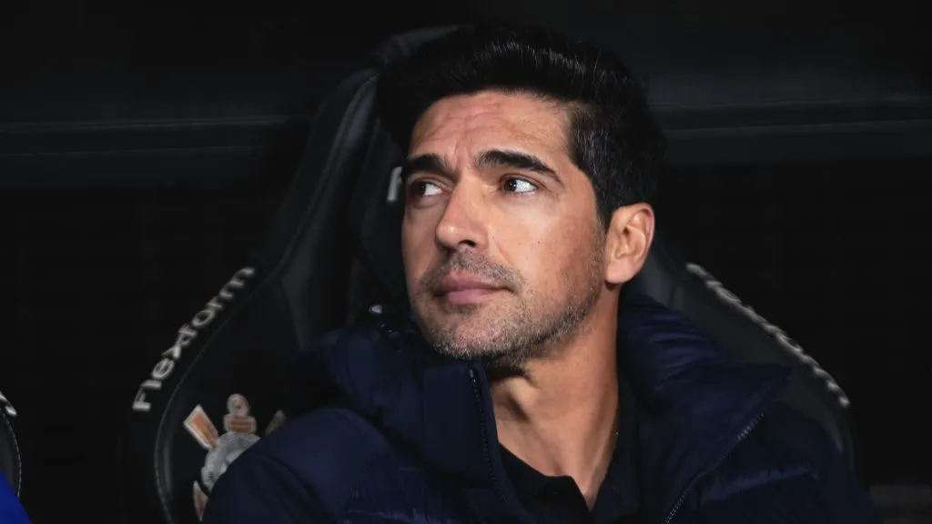 Abel quer Bruno Rodrigues como centroavante em 2026. Foto: Ettore Chiereguini/AGIF