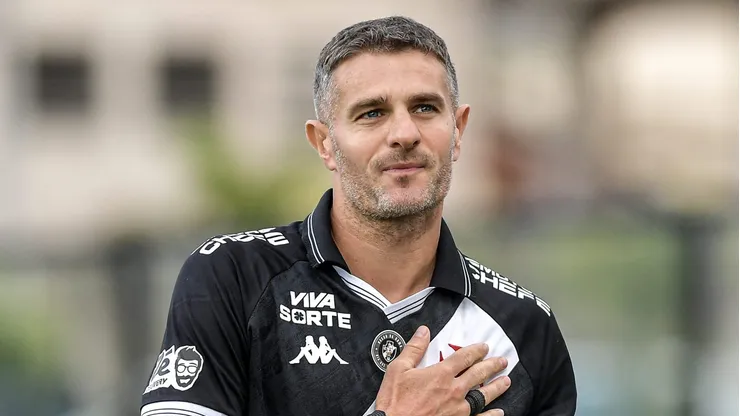 Vegetti segue prestigiado no Vasco.