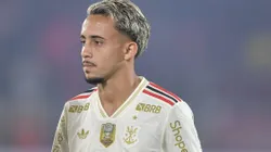 Matheus Gonçalves durante partida entre Flamengo e Atlético-MG, no Maracanã, pela Copa do Brasil.