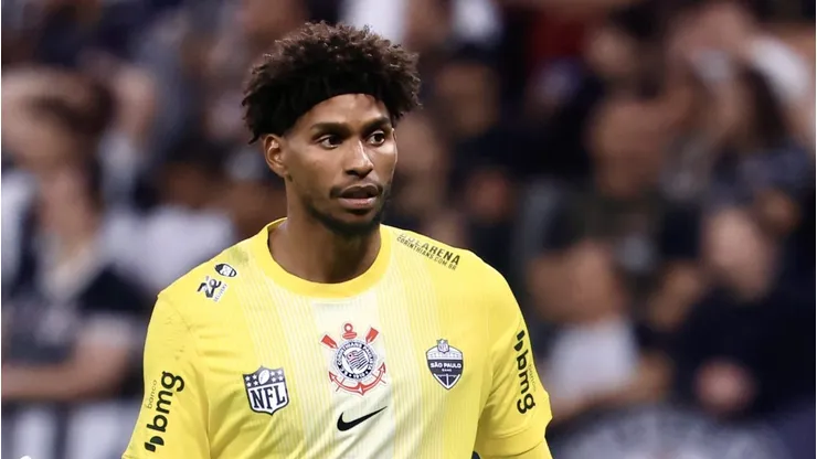 Hugo Souza, goleiro do Corinthians. Foto: Marcello Zambrana/AGIF