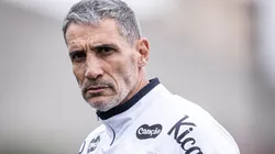 Treinador sabe que o time ainda precisa melhorar - Foto: Raul Baretta/Santos FC.