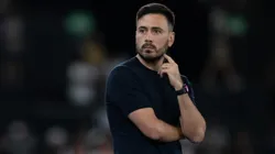 Davide Ancelotti tecnico do Botafogo durante partida contra o Bragantino no estadio Engenhao pelo campeonato Brasileiro A 2025. Foto: Jorge Rodrigues/AGIF