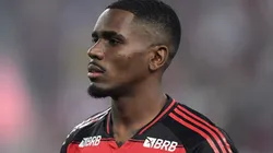 Evertton Araújo vem sendo muito contestado pela torcida do Flamengo, mas é sempre elogiado pelo técnico Filipe Luís.