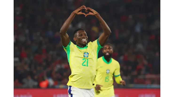SANTIAGO, CHILE - OCTOBER 10: Luiz Henrique of Brazil celebrates after scoring the team's second goal during the FIFA World Cup 2026 South American Qualifier match between Chile and Brazil at Estadio Nacional de Chile on October 10, 2024 in Santiago, Chile. (Photo by Marcelo Hernandez/Getty Images)
