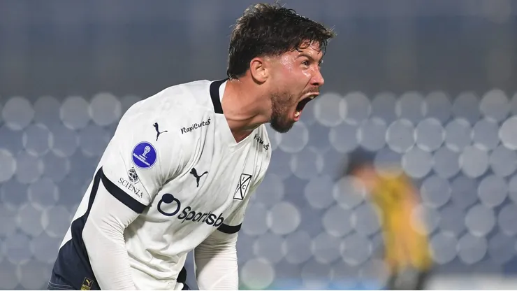 Volante do Independiente-ARG é última tentativa do Santos nesta janela