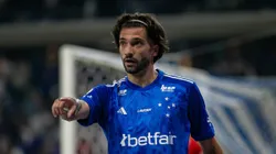 MG - BELO HORIZONTE - 10/08/2024 - BRASILEIRO A 2024, CRUZEIRO X ATLETICO-MG - Lautaro Diaz jogador do Cruzeiro durante partida contra o Atletico-MG no estadio Mineirao pelo campeonato Brasileiro A 2024. Foto: Fernando Moreno/AGIF