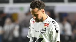 Comentarista acredita que declaração de Neymar jogou "pressão" em Ancelotti na Seleção Brasileira.