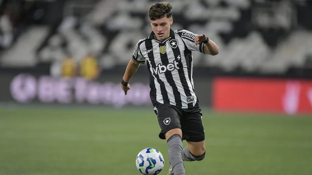 Montoro, um dos reforços do Botafogo. Foto: Thiago Ribeiro/AGIF
