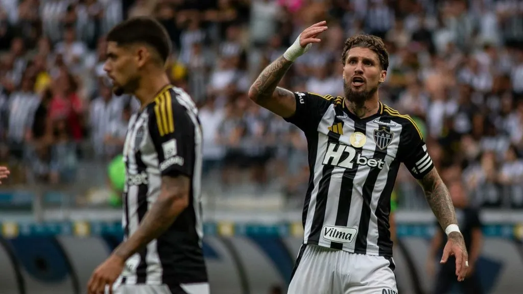 Lyanco jogador do Atlético-MG durante partida contra o América-MG no estádio Mineirão pelo campeonato Mineiro 2025. Foto: Fernando Moreno/AGIF