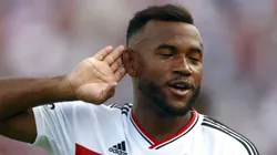 Luan em campo pelo São Paulo.