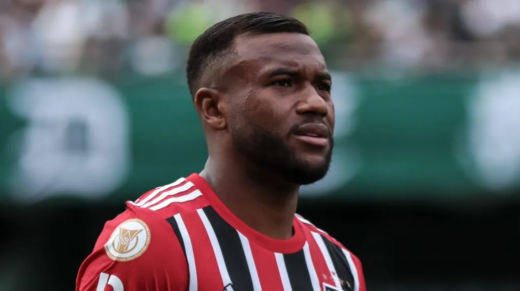 Luan pelo São Paulo. Foto: Robson Mafra/AGIF