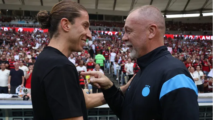 Filipe Luís, técnico do Flamengo em partida contra o Grêmio pelo campeonato brasileiro