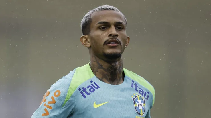 Wesley, lateral-direito ex-Flamengo na Seleção Brasileira