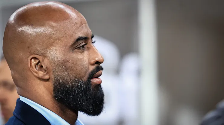 Fabinho Soldado, diretor do Corinthians, durante aquecimento antes da partida contra o Vitoria no estadio Arena Corinthians pelo campeonato Brasileiro A 2025. Foto: Fabio Giannelli/AGIF