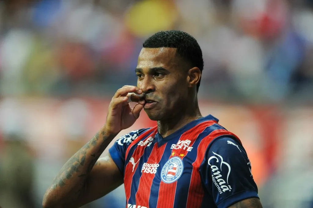 Jean Lucas jogador do Bahia comemora seu gol durante partida contra o Juventude no estadio Fonte Nova pelo campeonato Brasileiro A 2025. Foto: Jhony Pinho/AGIF