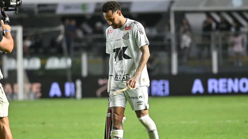 Neymar no Brasileirão. Foto: Jota Erre/AGIF
