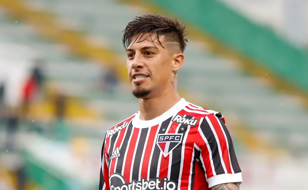 Shaun Rigoni Rigoni volta ao São Paulo com diferenças no clube e no elenco