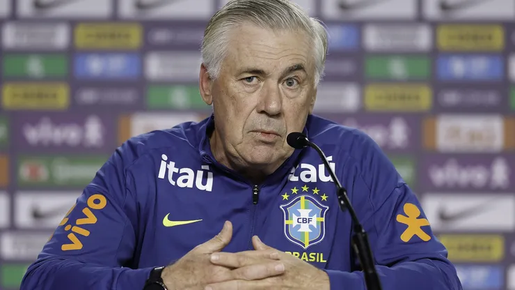 Ancelotti durante coletiva antes do jogo Brasil X Chile