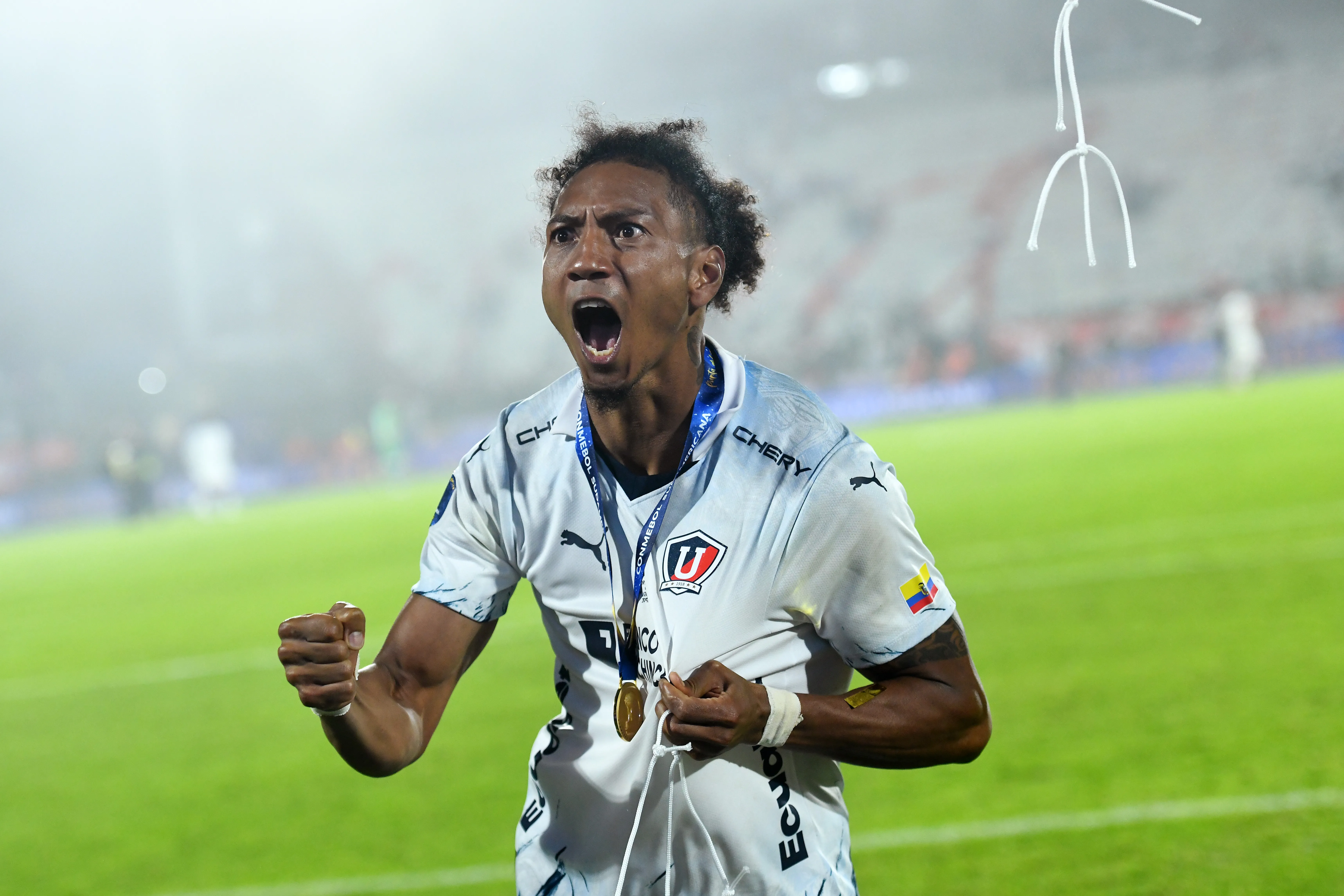 LDU durante a conquista da Copa Sul-Americana em 2023. Foto: Marcelo Endelli/Getty Images