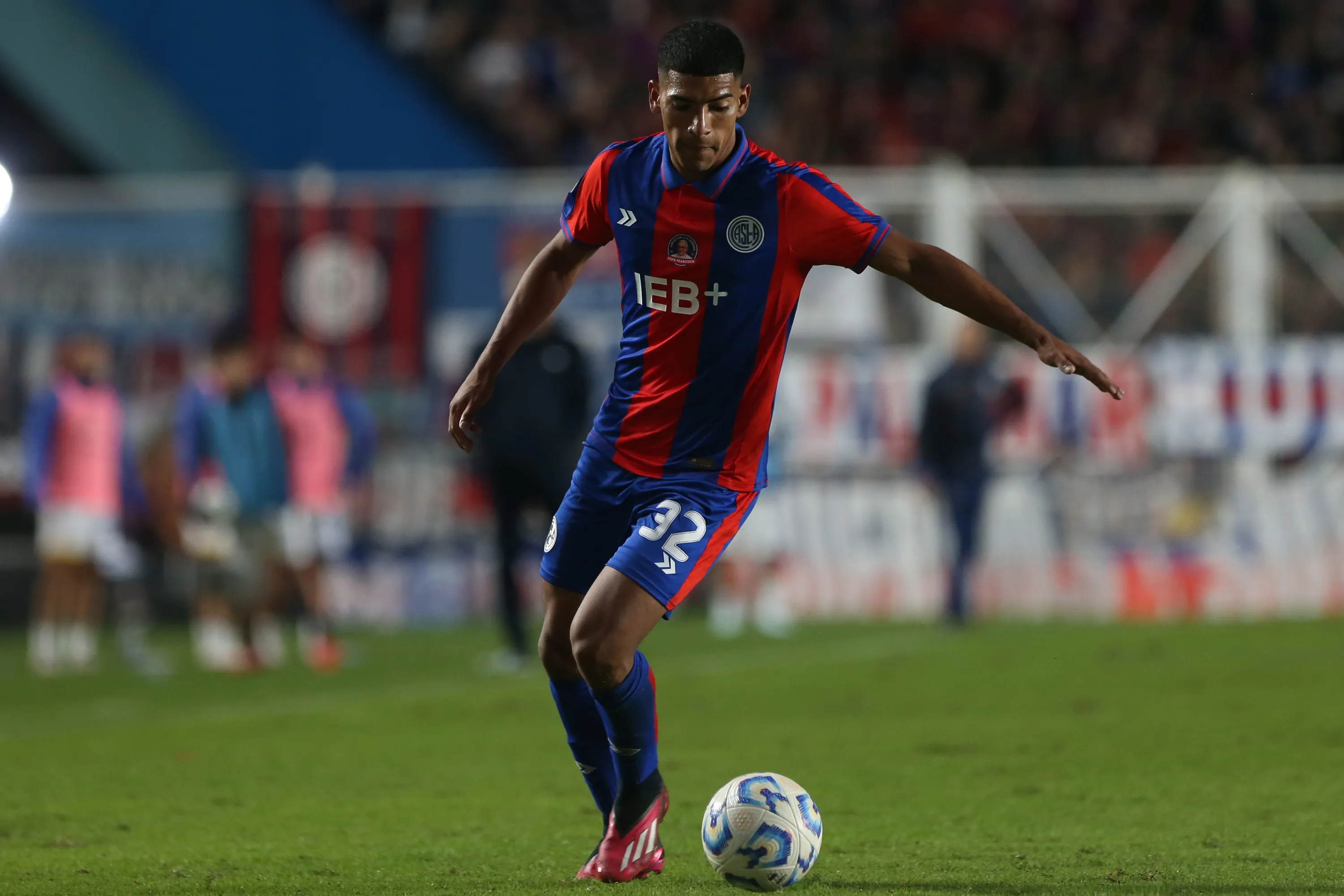 San Lorenzo é uma das maiores equipes da Argentina. Foto: Daniel Jayo/Getty Images