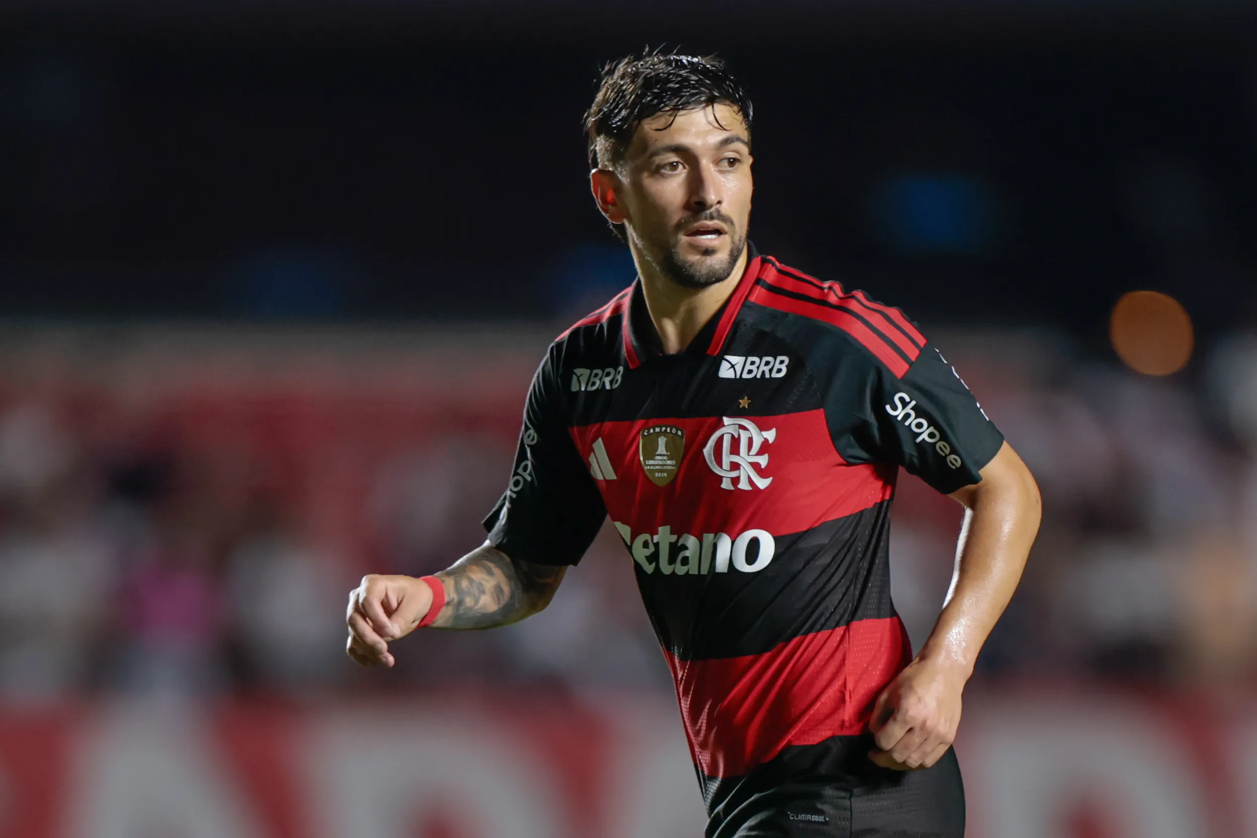 Arrascaeta é o camisa 10 do Flamengo. Foto: Marcello Zambrana/AGIF