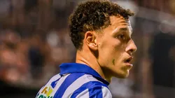 Enzo Santos chega ao Grêmio com dado surpreendente em relação aos cruzamentos.